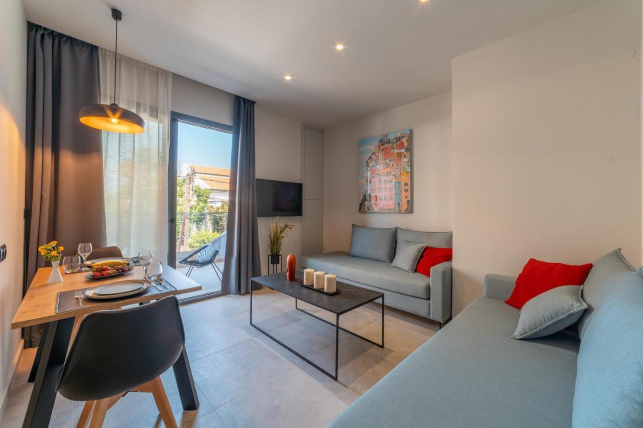 Brand New Suites In City Center Heraklion  Екстер'єр фото