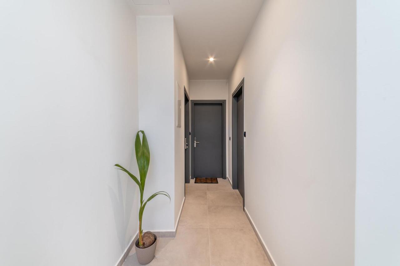 Brand New Suites In City Center Heraklion  Екстер'єр фото